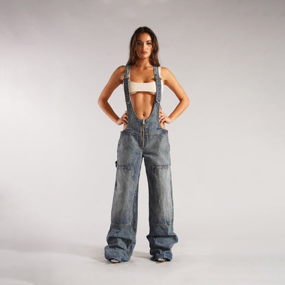 This Y2K Zipper Denim Overall is a popular item on many shopping platforms, characterized by its loose, wide-leg fit, zipper details, and streetwear style